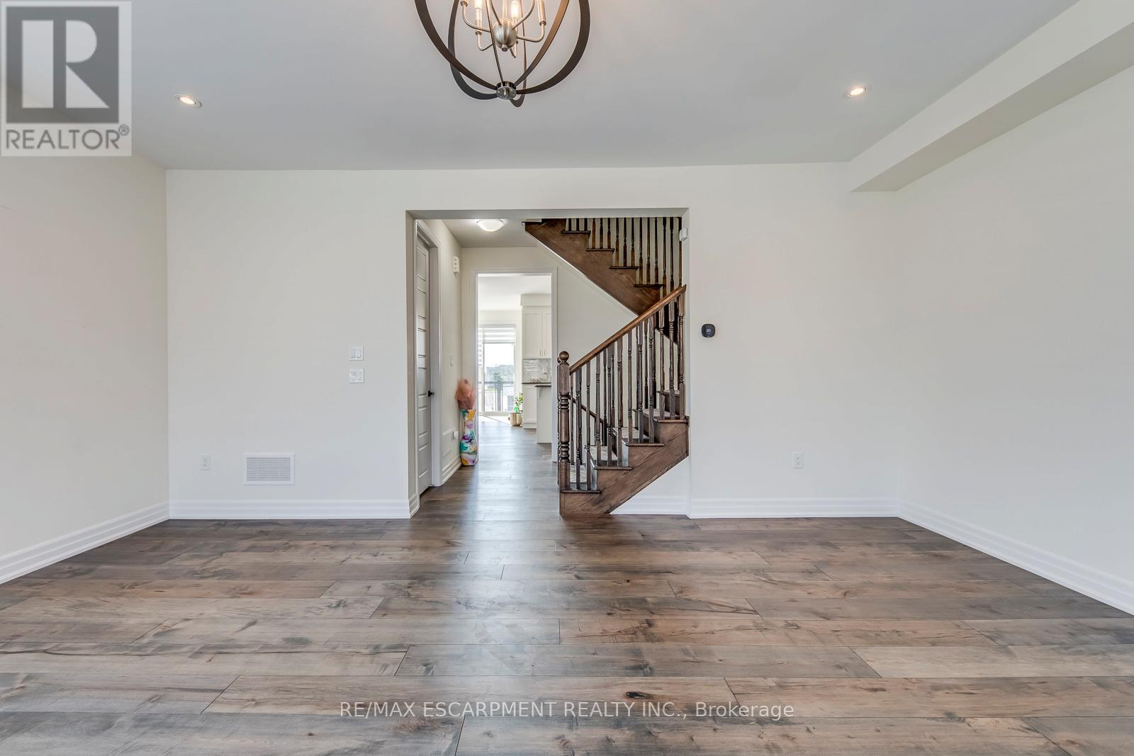 155 Grovewood Common, Oakville, Ontario  L6H 0X5 - Photo 20 - W13086956