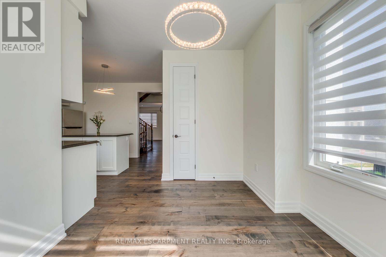 155 Grovewood Common, Oakville, Ontario  L6H 0X5 - Photo 23 - W13086956