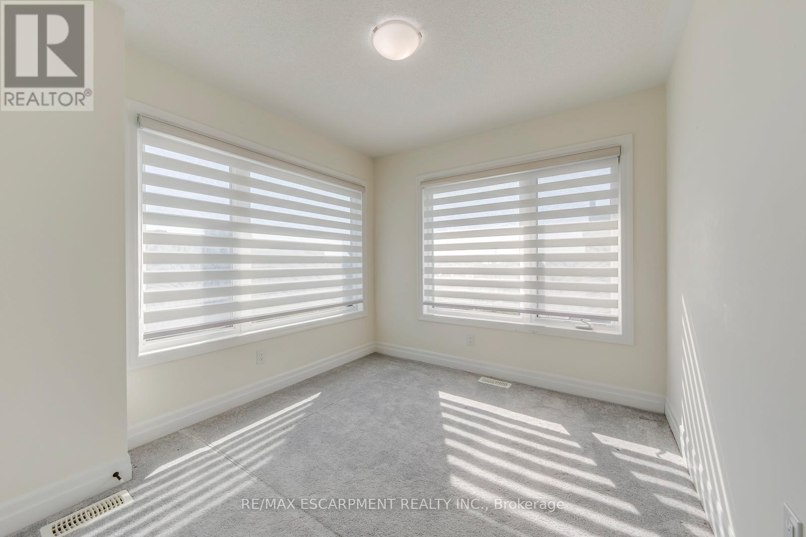 155 Grovewood Common, Oakville, Ontario  L6H 0X5 - Photo 45 - W13086956