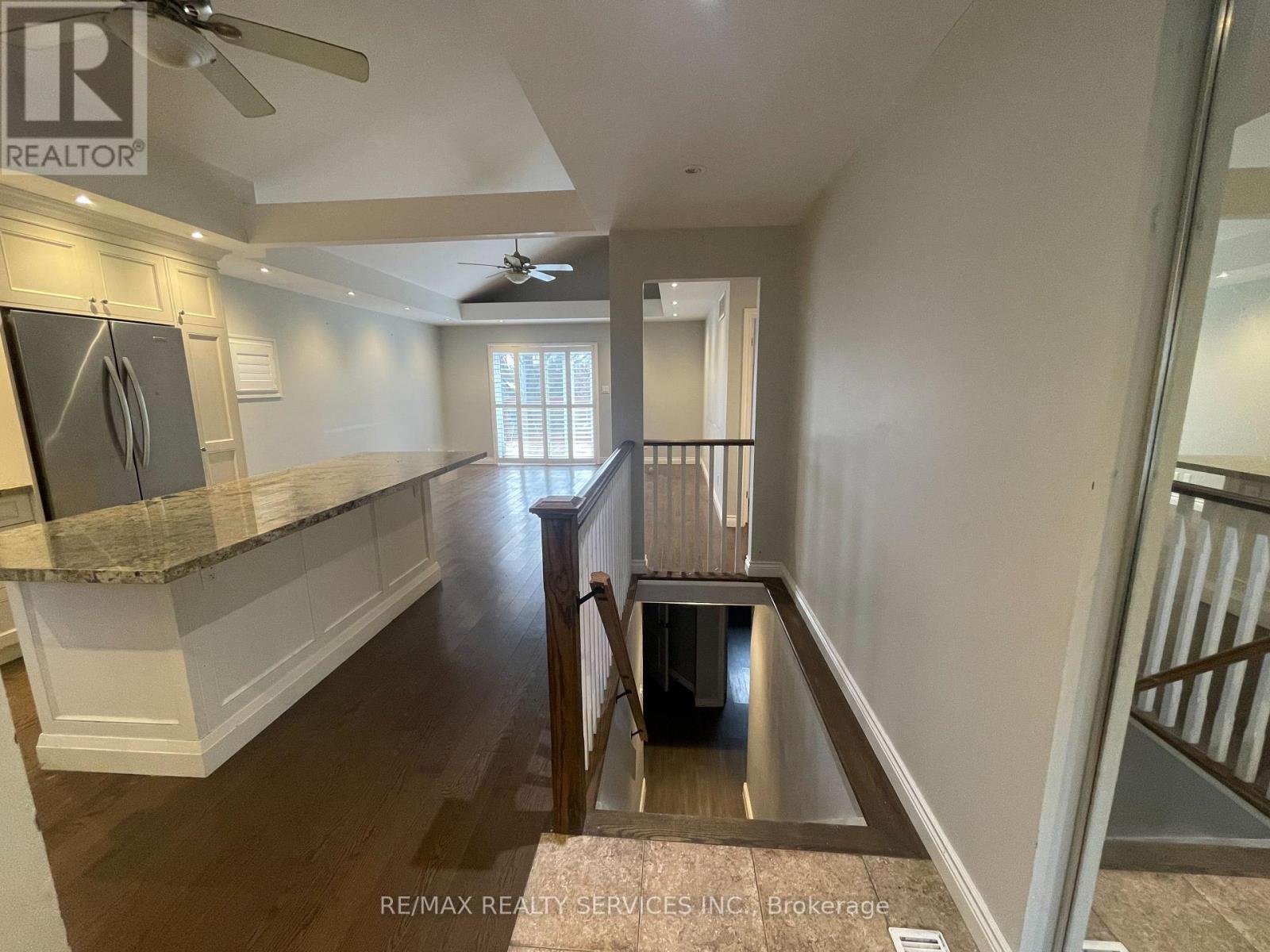 109 River Road, Brampton, Ontario  L6X 0A9 - Photo 3 - W13086964