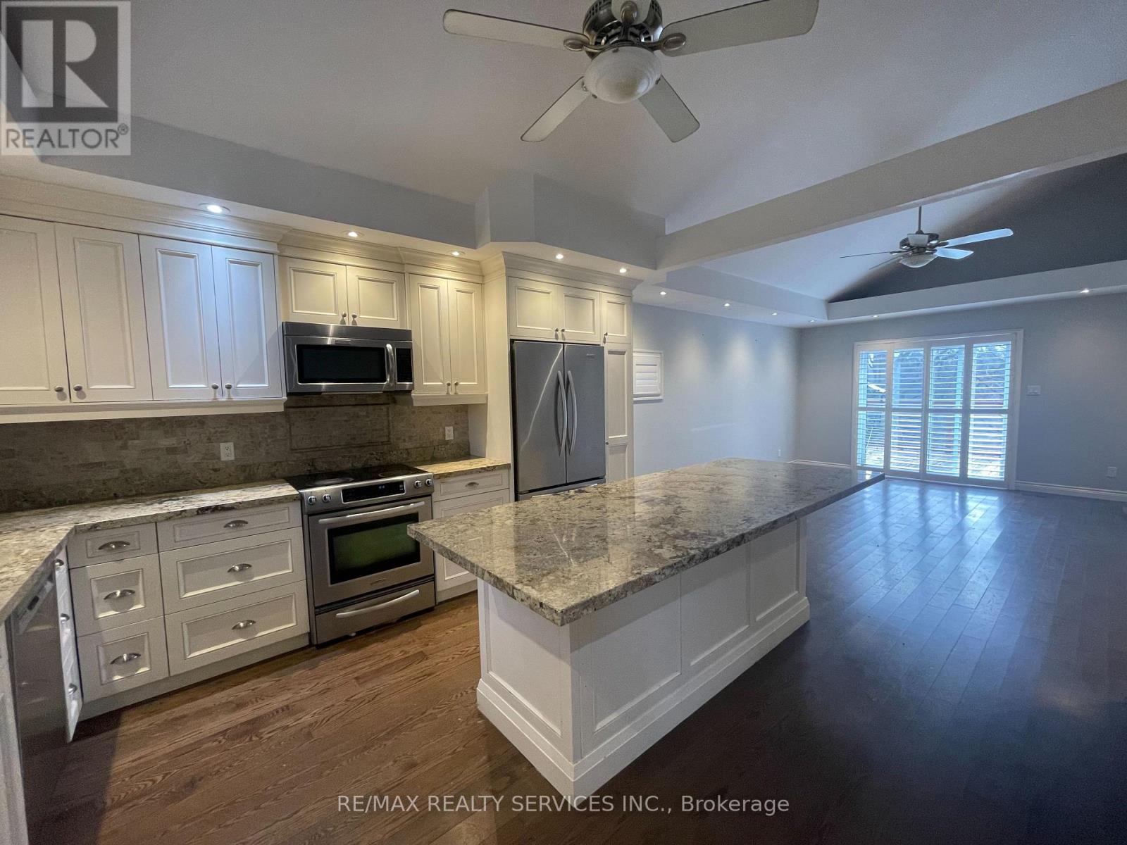 109 River Road, Brampton, Ontario  L6X 0A9 - Photo 7 - W13086964