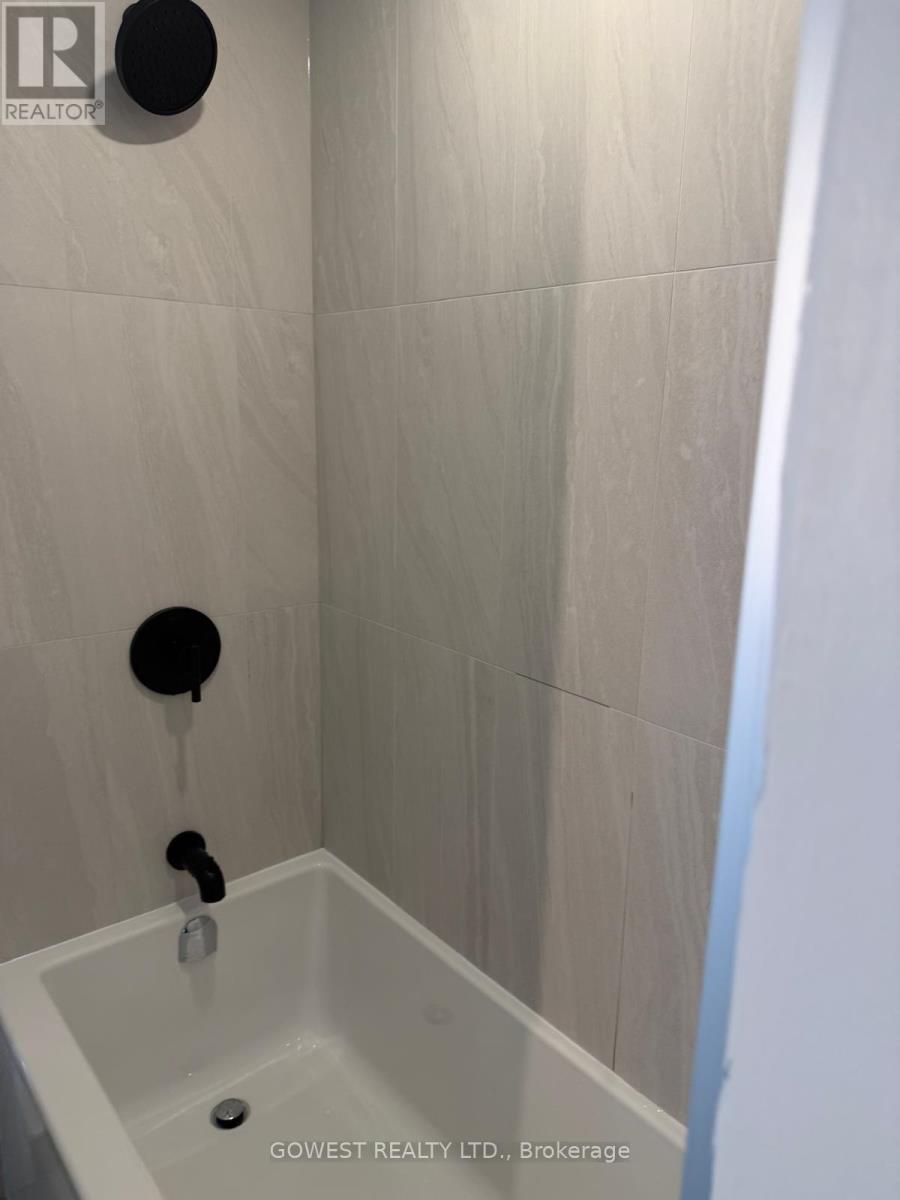 2608 - 1185 Dupont Street, Toronto, Ontario  M6H 2A6 - Photo 15 - W13087014