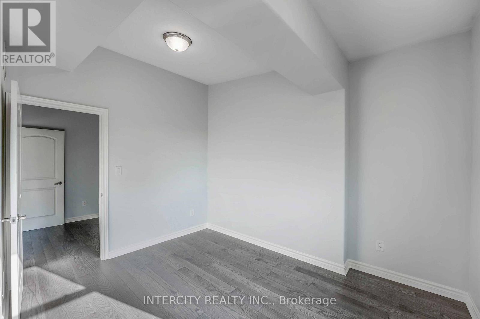 306 - 6928 Ailanthus Avenue E, Niagara Falls, Ontario  L2G 4C8 - Photo 21 - X13087022