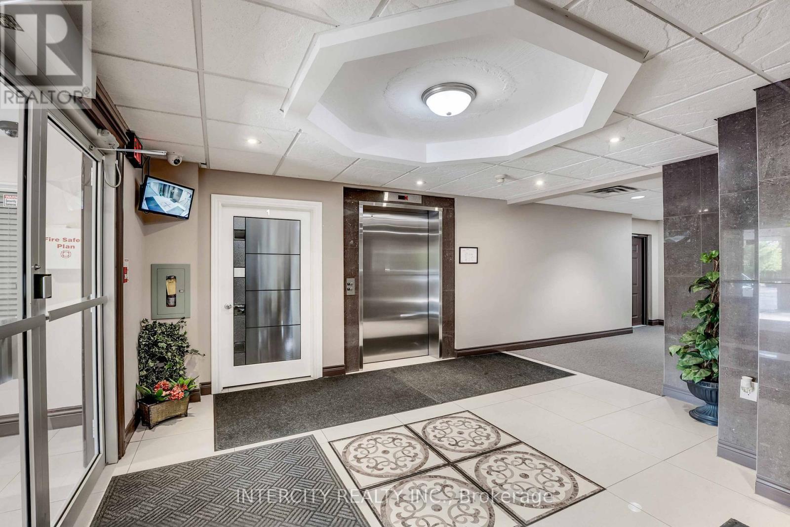 306 - 6928 Ailanthus Avenue E, Niagara Falls, Ontario  L2G 4C8 - Photo 3 - X13087022