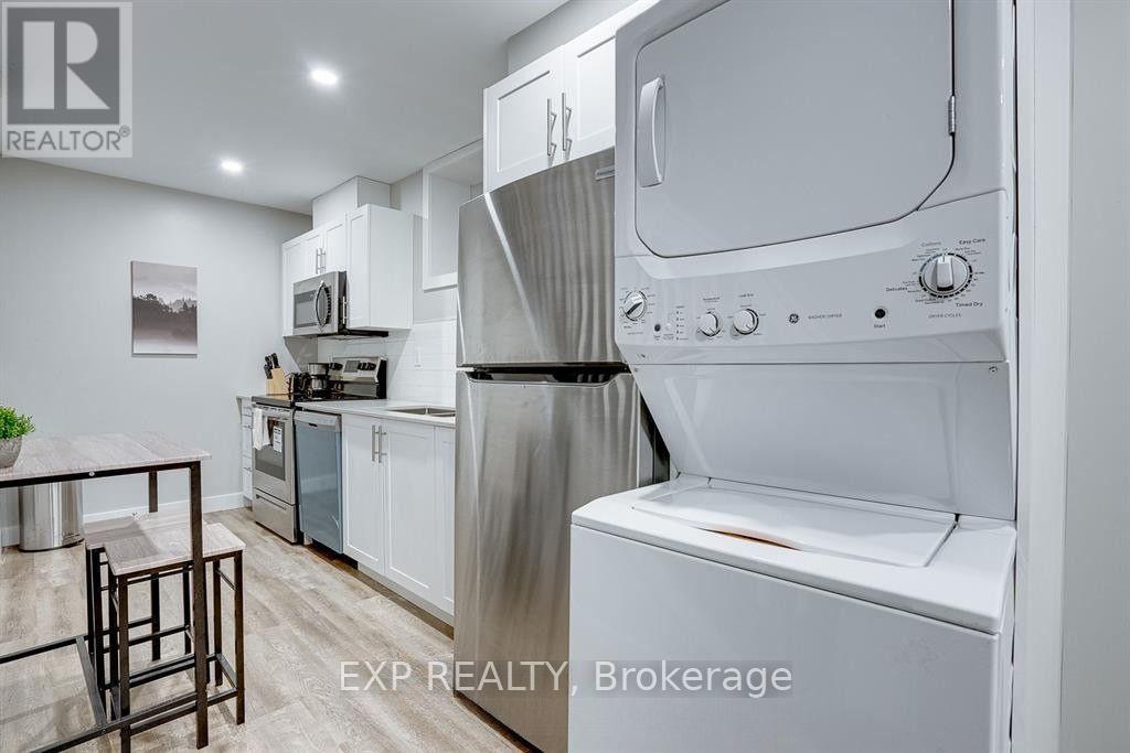 1 - 104 Wellington Street N, Hamilton, Ontario  L8R 1N3 - Photo 3 - X13087028