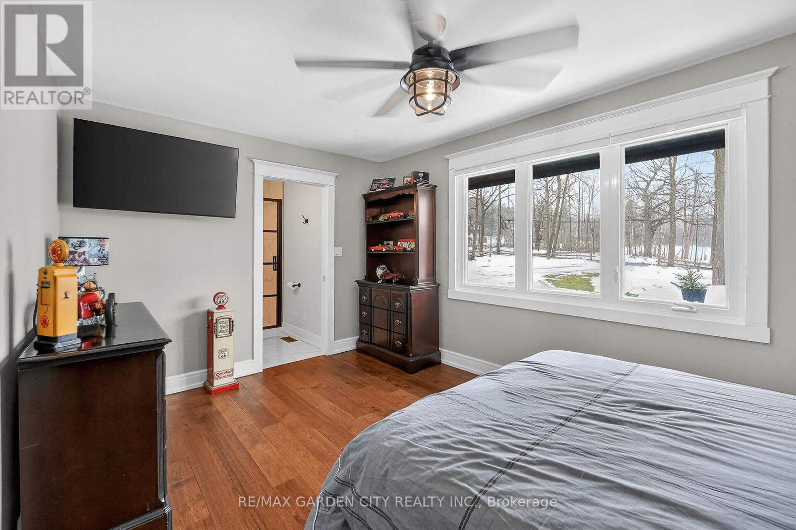 51 Park Road S, Grimsby, Ontario  L3M 4E7 - Photo 30 - X13087030