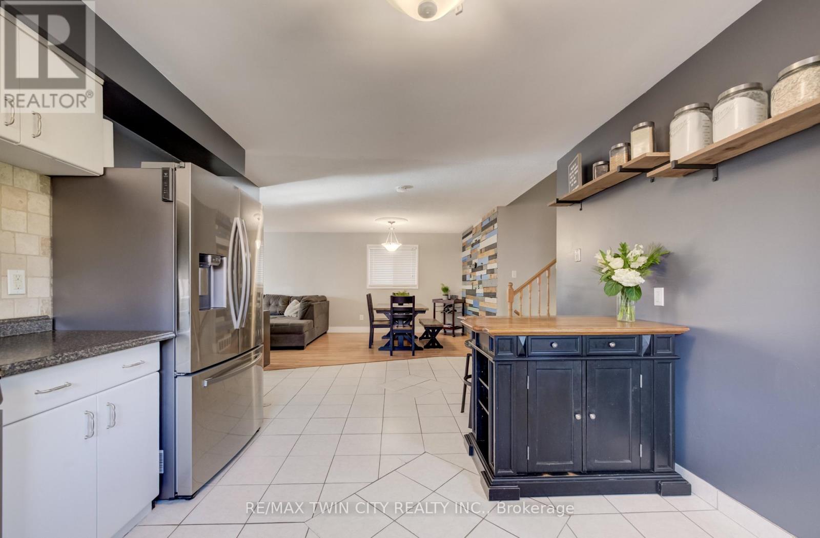226 Hillmer Road, Cambridge, Ontario  N1R 6N8 - Photo 13 - X13087044