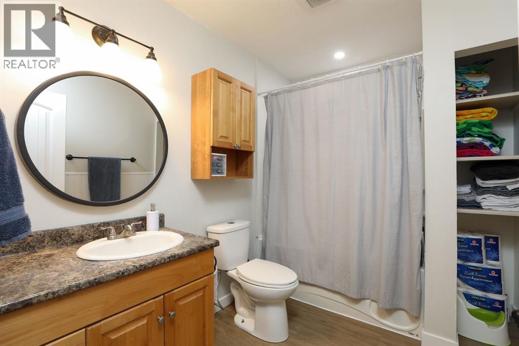 125 S 2a Street W, Magrath, Alberta  T0K 1J0 - Photo 18 - A2307986