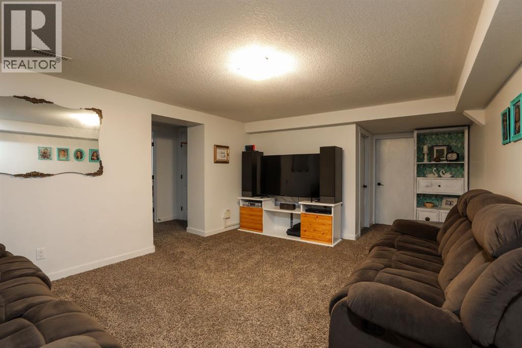 125 S 2a Street W, Magrath, Alberta  T0K 1J0 - Photo 28 - A2307986