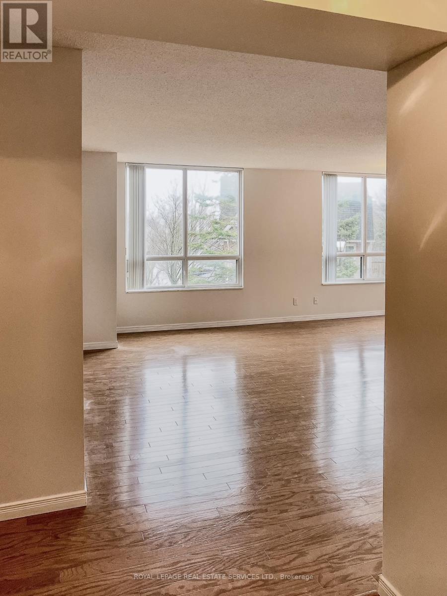 203 - 29 Northern Heights Drive, Richmond Hill, Ontario L4B 4L8 - Photo 8 - N13038590