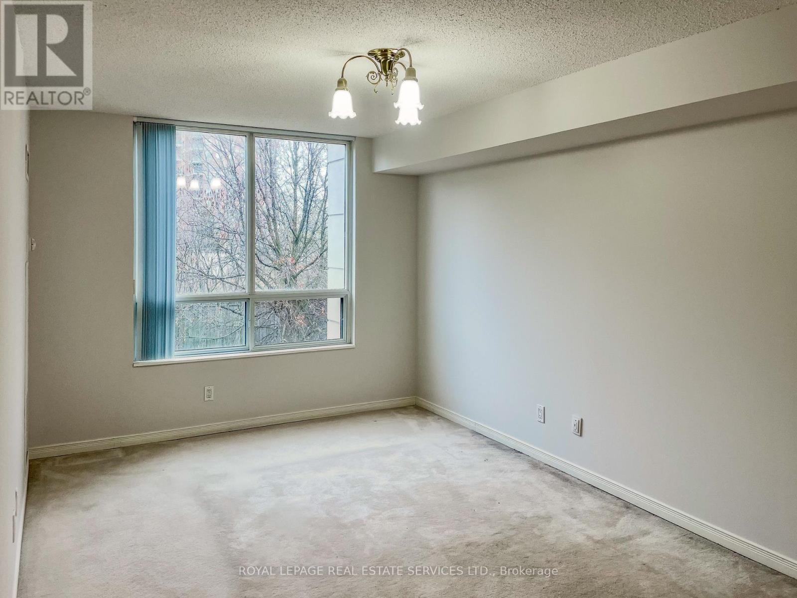 203 - 29 Northern Heights Drive, Richmond Hill, Ontario L4B 4L8 - Photo 11 - N13038590