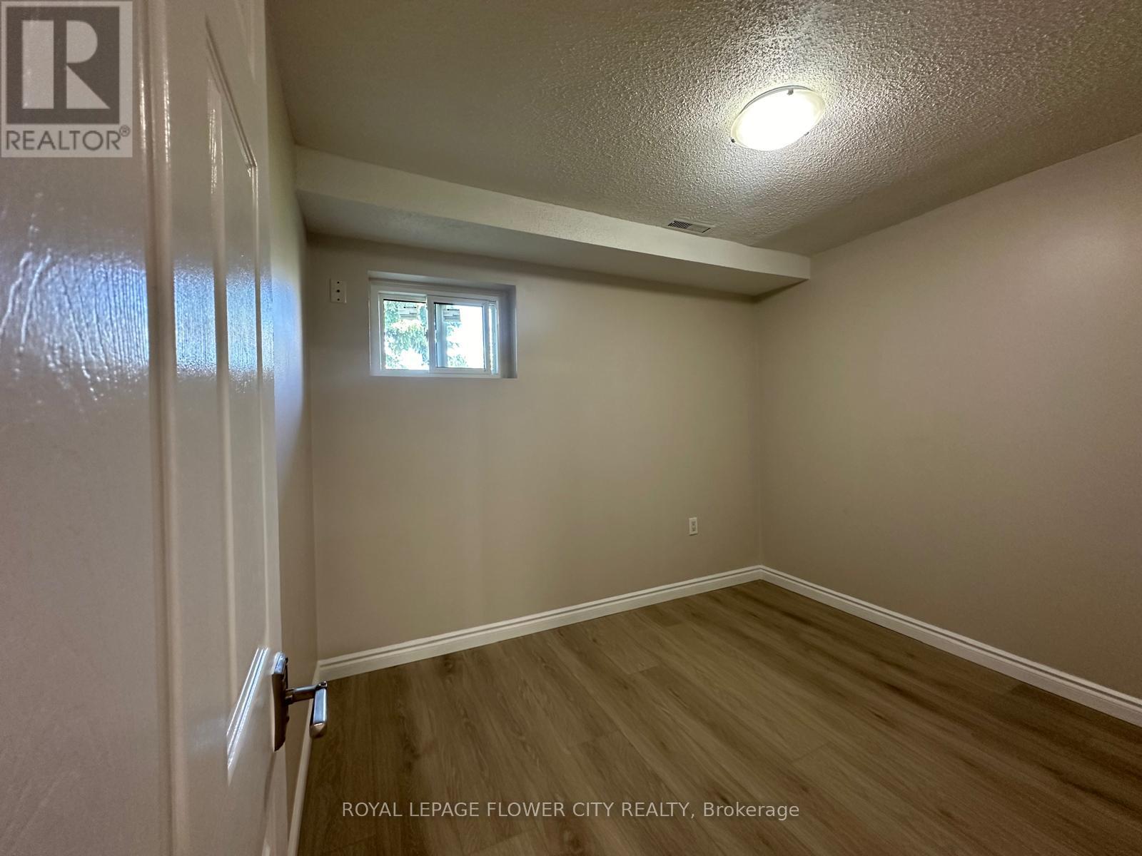 Bsmt - 415 Hansen Road N, Brampton, Ontario  L6V 3T5 - Photo 5 - W13084948