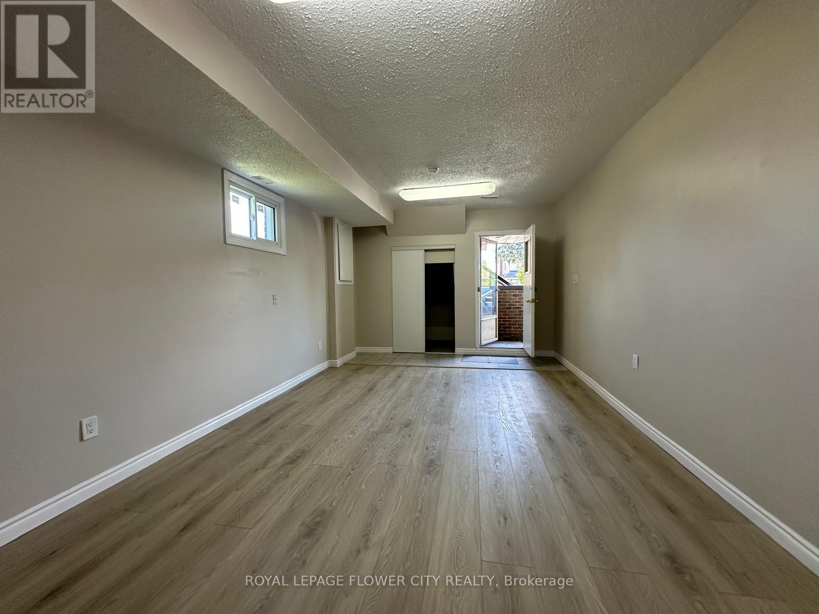 Bsmt - 415 Hansen Road N, Brampton, Ontario  L6V 3T5 - Photo 3 - W13084948