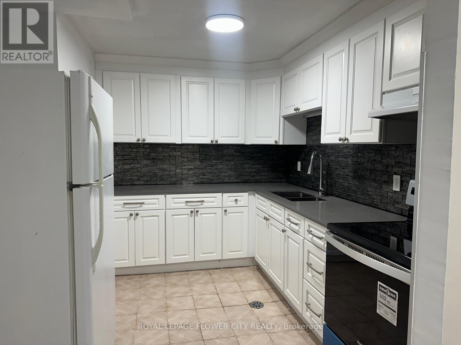 Bsmt - 415 Hansen Road N, Brampton, Ontario  L6V 3T5 - Photo 7 - W13084948