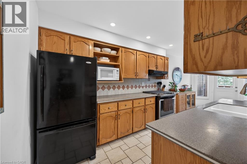 30 Osler Drive Unit# 7, Dundas, Ontario  L9H 6W1 - Photo 5 - 40826696