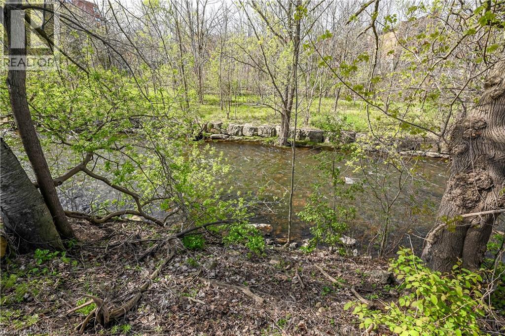 30 Osler Drive Unit# 7, Dundas, Ontario  L9H 6W1 - Photo 39 - 40826696