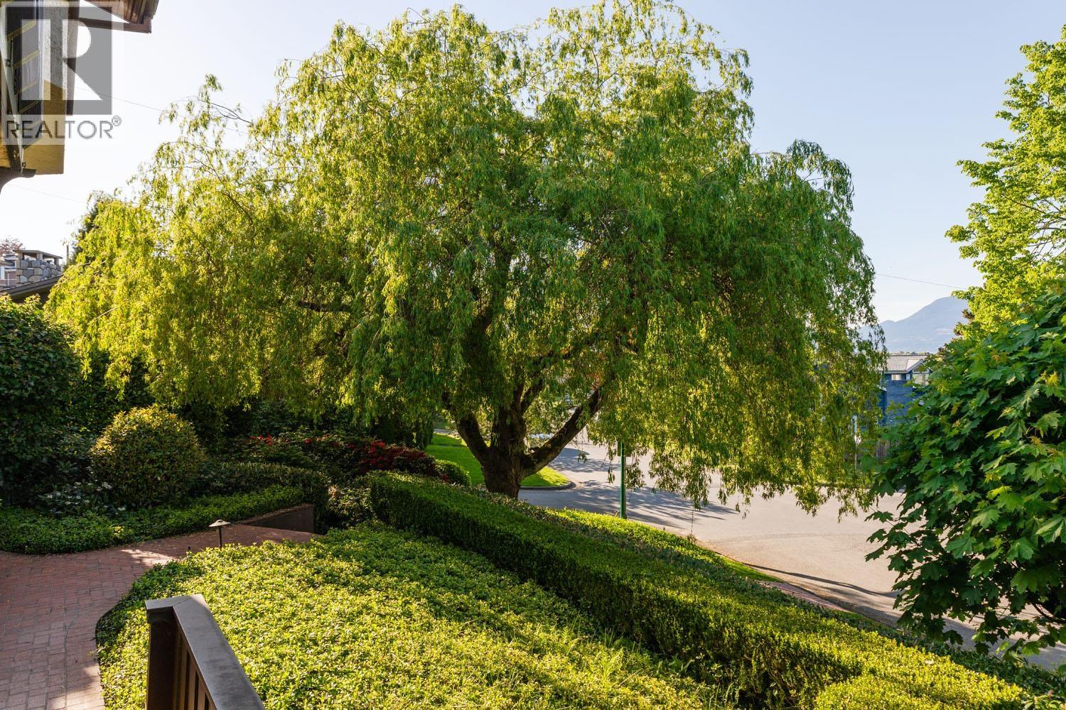 2296 W 32nd Avenue, Vancouver, British Columbia  V6L 2B2 - Photo 4 - R3118587