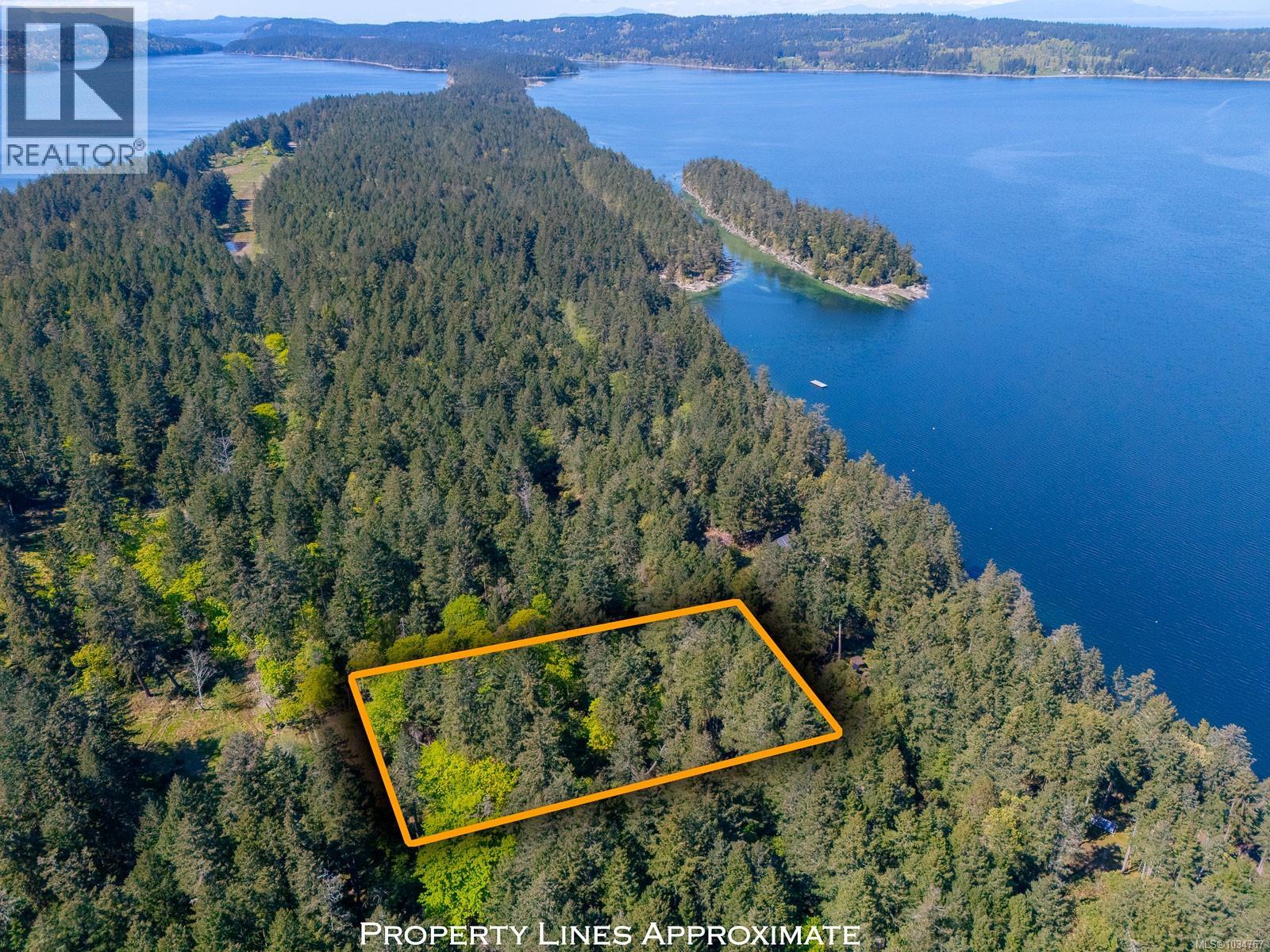 535 Cardale Rd, Decourcy Island, British Columbia  A1A 1A1 - Photo 1 - 1034767