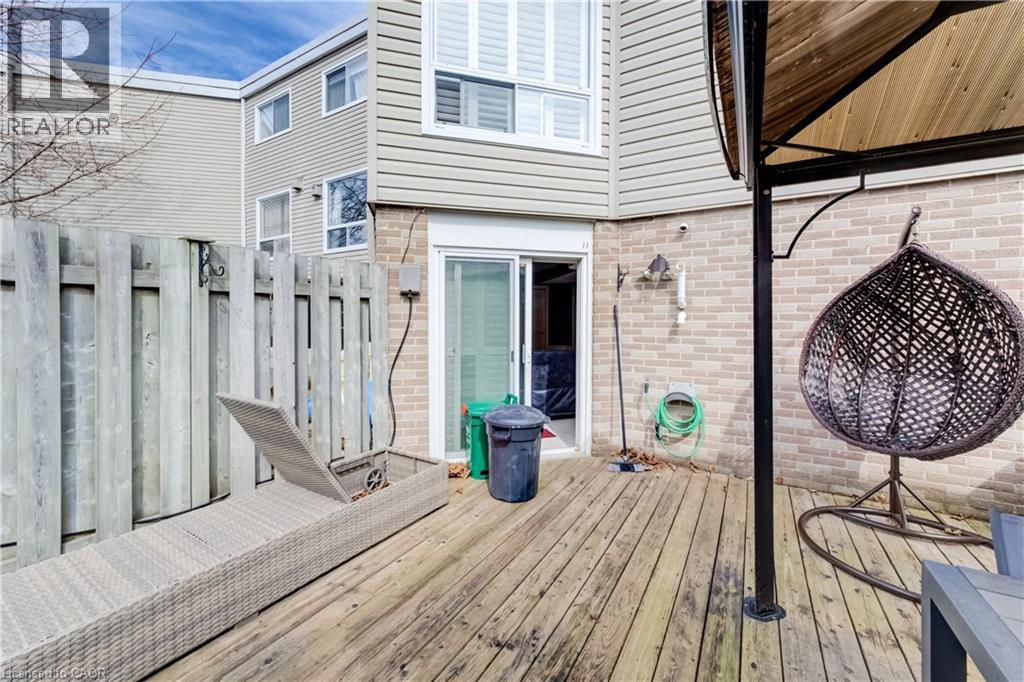 60 Elmsdale Drive Unit# 11, Kitchener, Ontario  N2E 2G4 - Photo 35 - 40827420