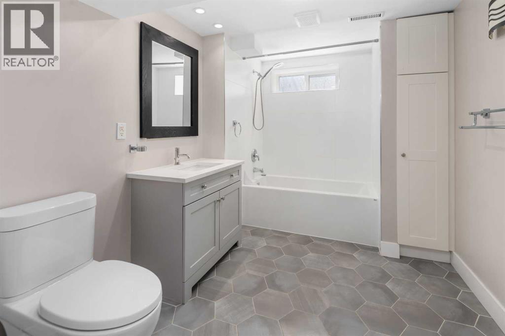 803 94 Avenue SW, Calgary, Alberta  T2V 0X8 - Photo 29 - A2304250