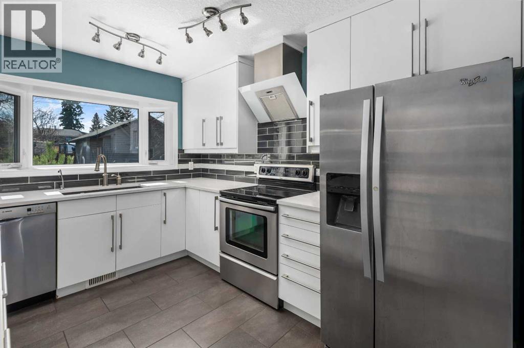 803 94 Avenue SW, Calgary, Alberta  T2V 0X8 - Photo 8 - A2304250