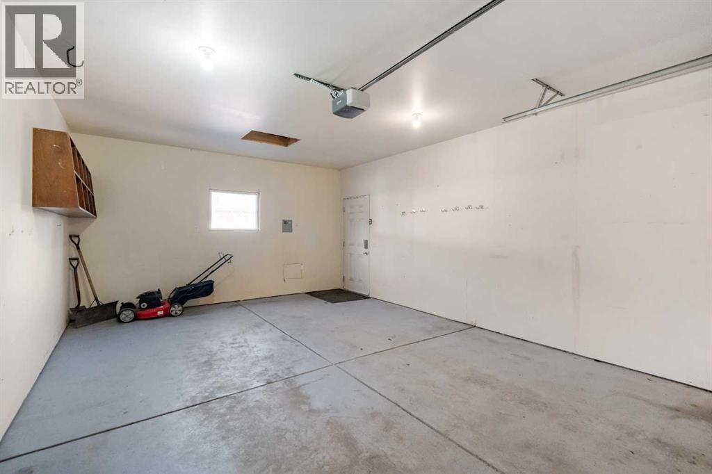 803 94 Avenue SW, Calgary, Alberta  T2V 0X8 - Photo 42 - A2304250