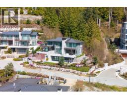 2948 BURFIELD PLACE, West Vancouver, British Columbia