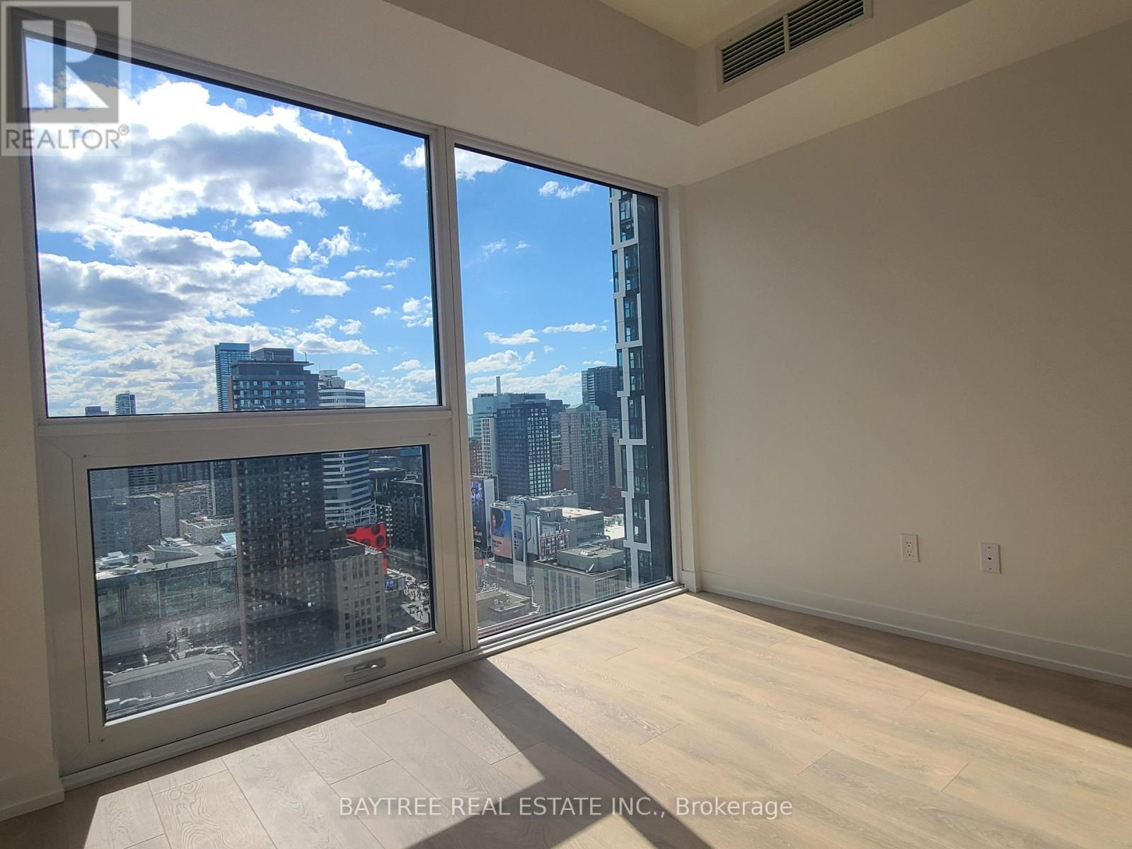 2309 - 82 DALHOUSIE STREET, Toronto, Ontario