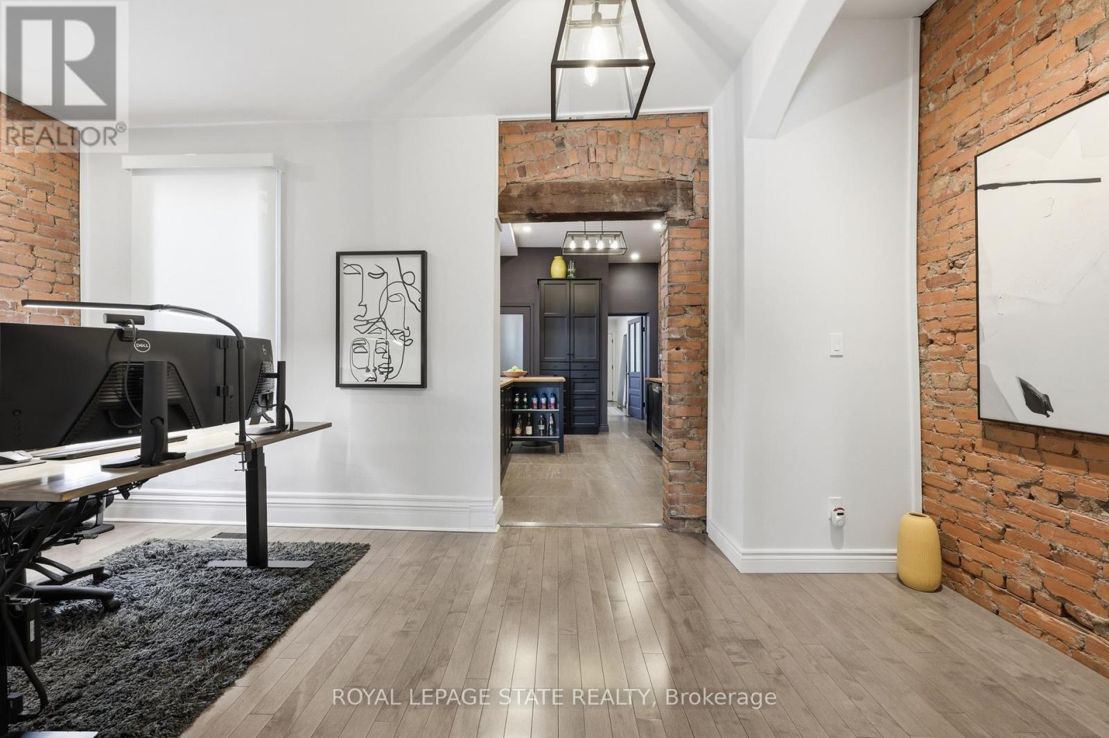 252 King Street W, Hamilton, Ontario  L8P 1A9 - Photo 15 - X13086962