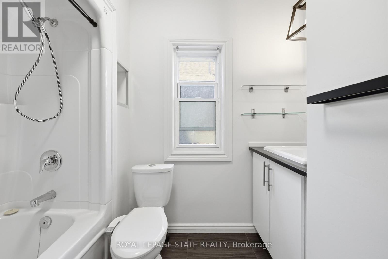 252 King Street W, Hamilton, Ontario  L8P 1A9 - Photo 34 - X13086962