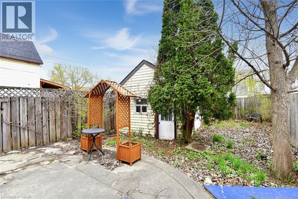 186 Belmont Avenue, Hamilton, Ontario  L8L 7M6 - Photo 35 - 40822100