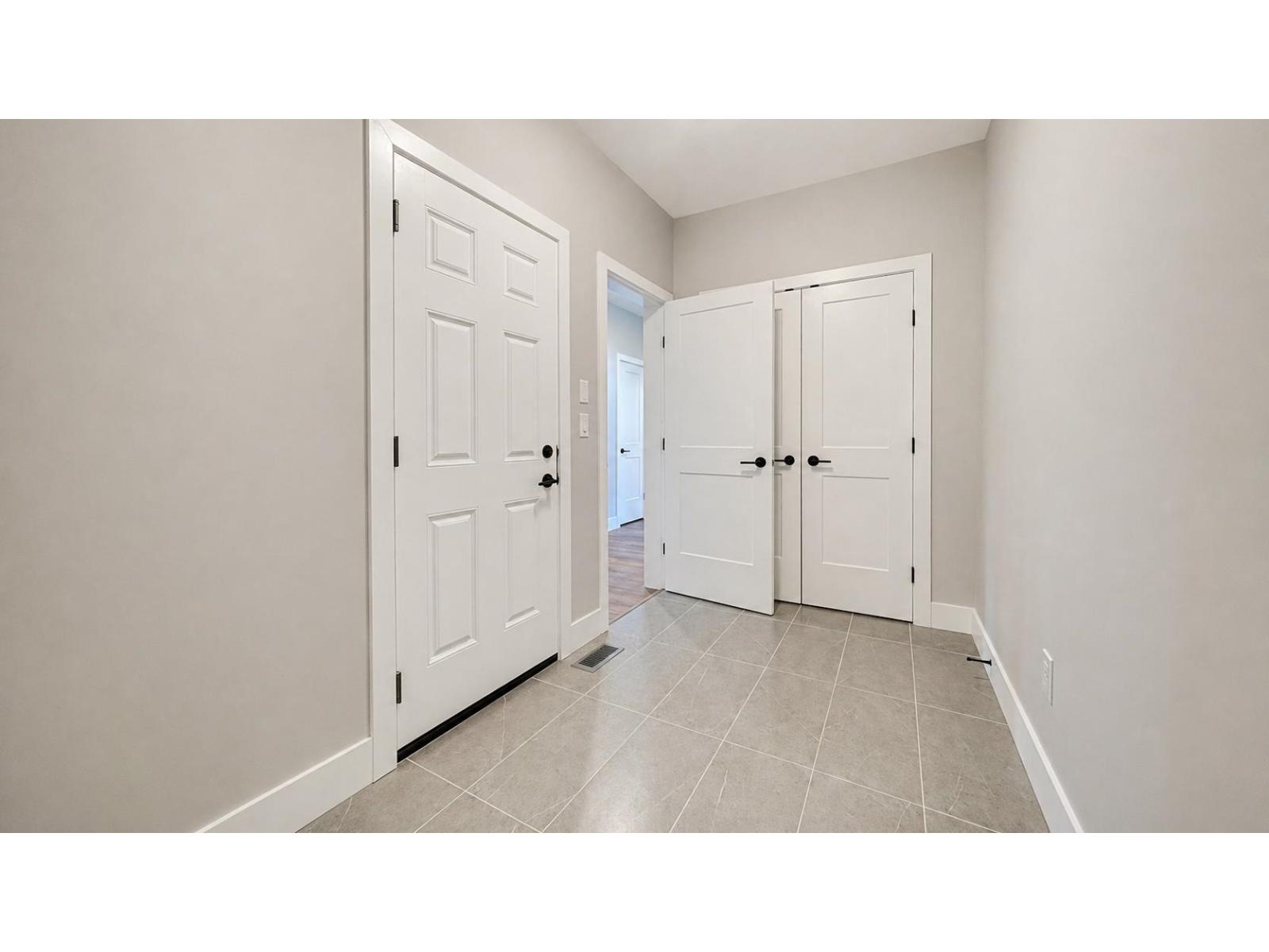 1981 Sparrow Hawk Place, Mt Woodside, Agassiz, British Columbia  V0M 1A1 - Photo 15 - R3119331