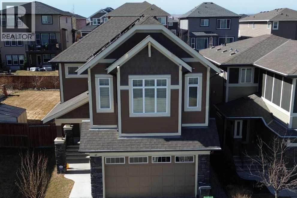 27 Mist Mountain Rise, Okotoks, Alberta  T1S 5P6 - Photo 3 - A2290063