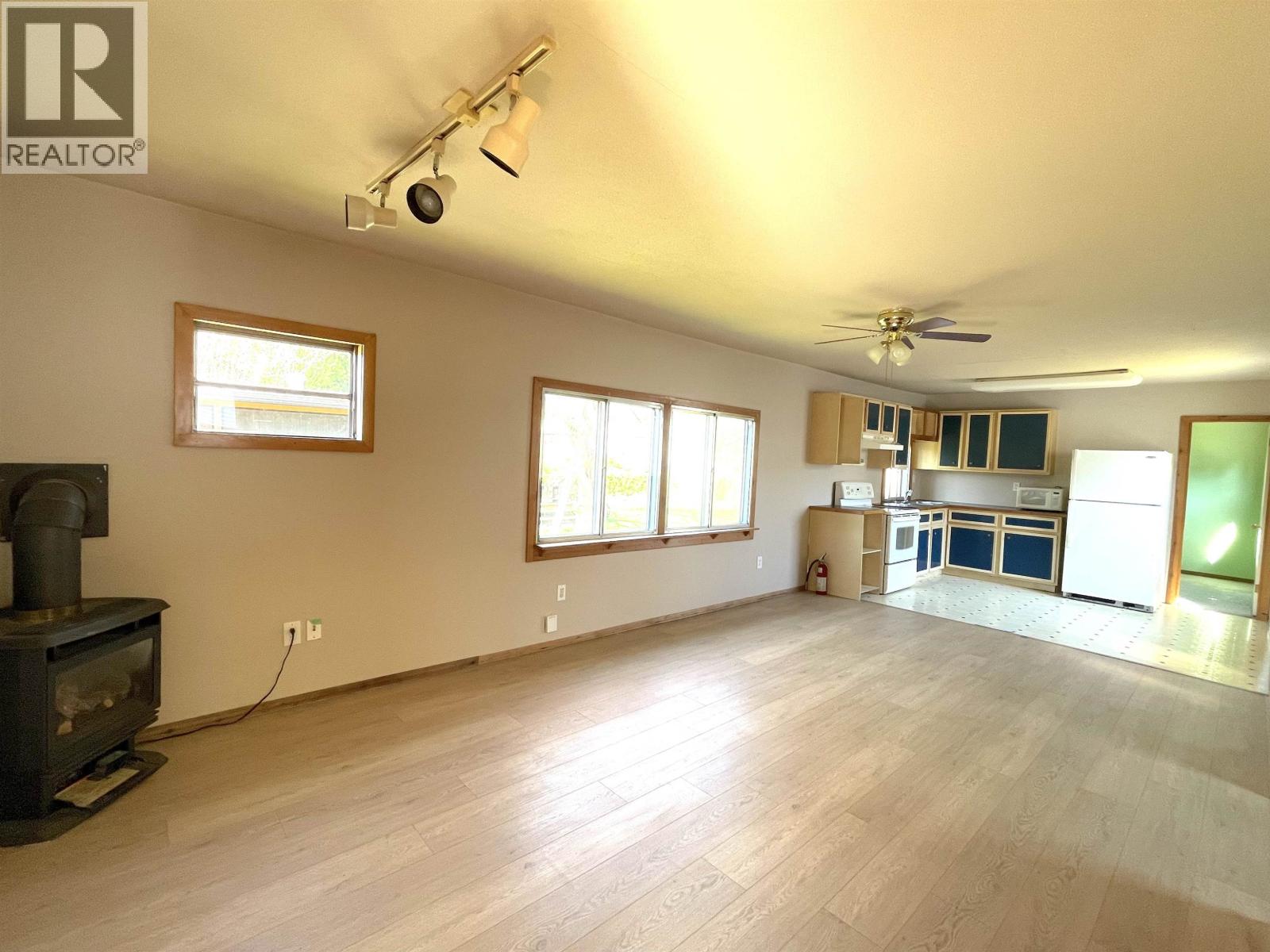 9 1413 Sunshine Coast Highway, Gibsons, British Columbia  V0N 1V5 - Photo 6 - R3119709