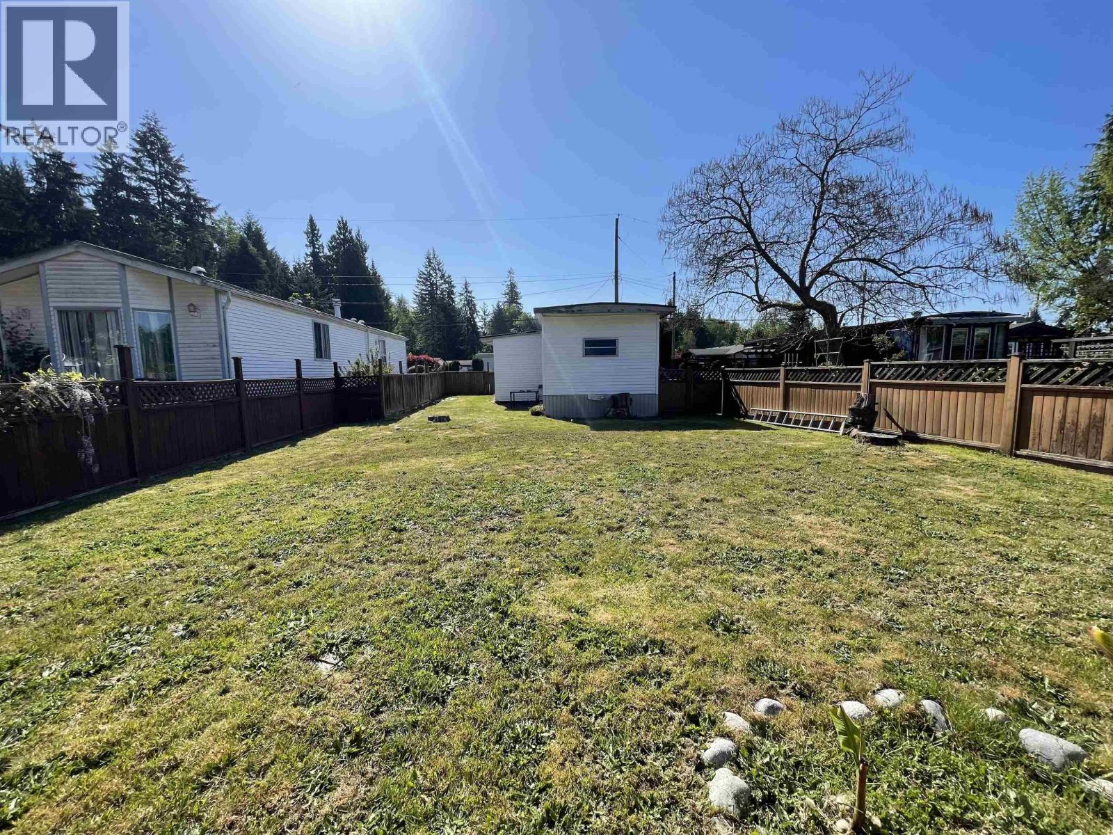 9 1413 Sunshine Coast Highway, Gibsons, British Columbia  V0N 1V5 - Photo 3 - R3119709