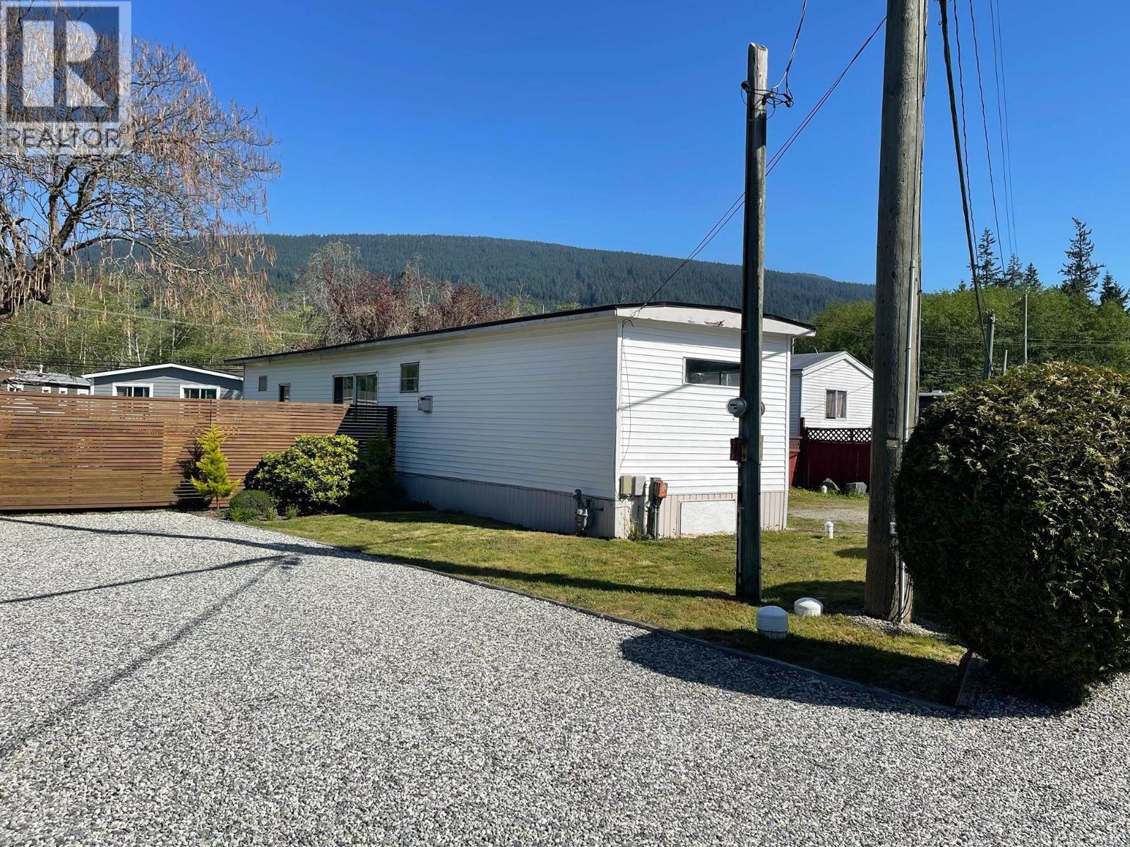 9 1413 Sunshine Coast Highway, Gibsons, British Columbia  V0N 1V5 - Photo 19 - R3119709