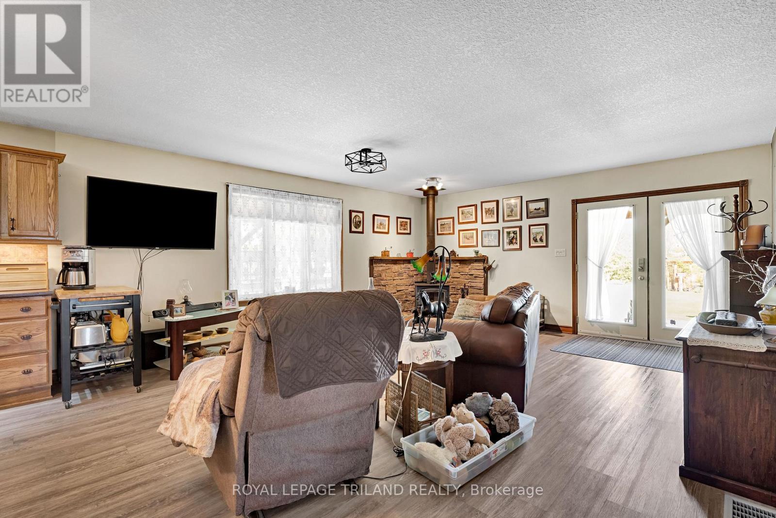 20236 Marsh Line W, West Elgin, Ontario  N0L 2C0 - Photo 20 - X13087188