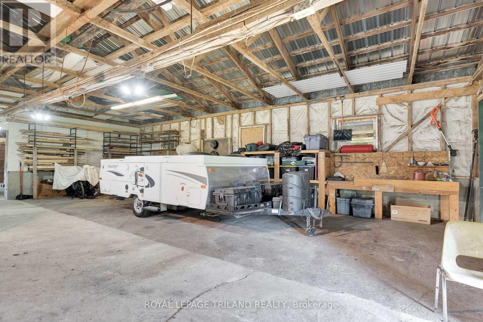 20236 Marsh Line W, West Elgin, Ontario  N0L 2C0 - Photo 35 - X13087188