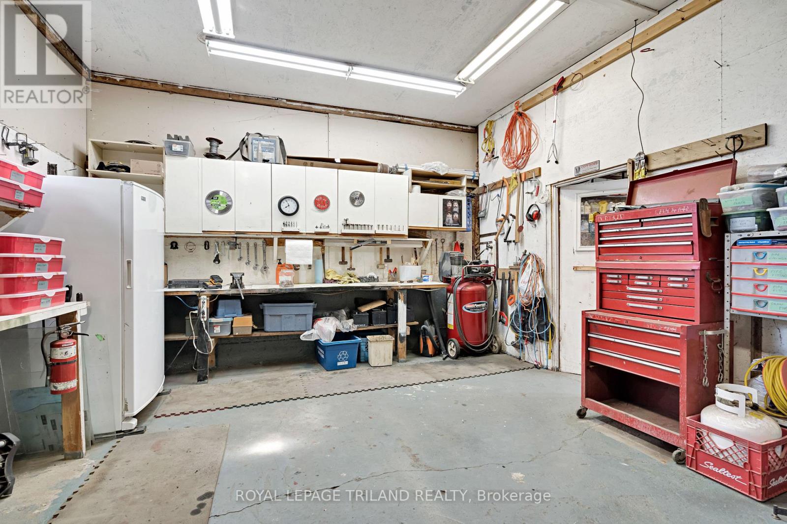 20236 Marsh Line W, West Elgin, Ontario  N0L 2C0 - Photo 36 - X13087188