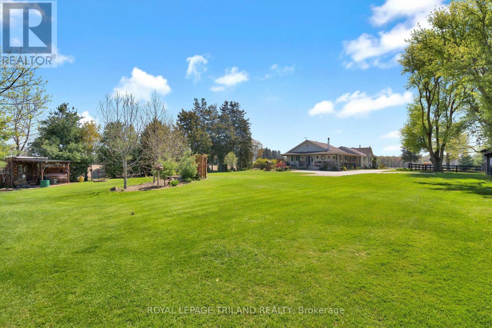 20236 Marsh Line W, West Elgin, Ontario  N0L 2C0 - Photo 39 - X13087188