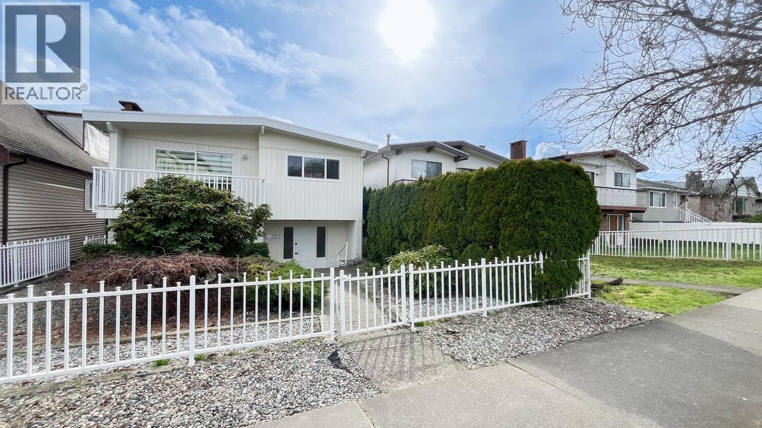 320 E 57TH AVENUE, Vancouver, British Columbia