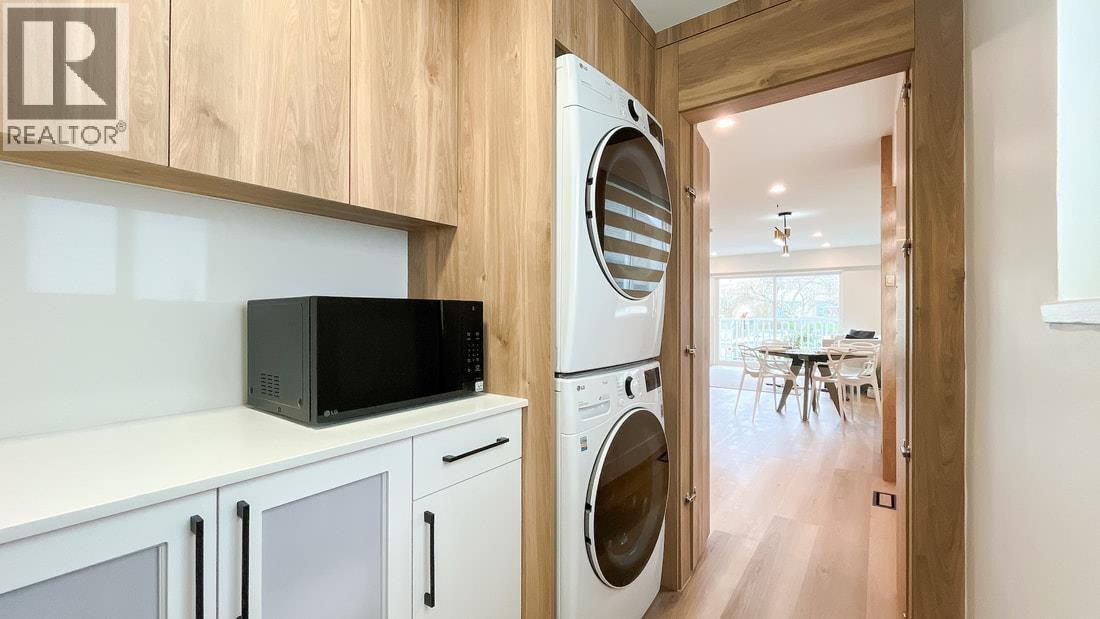 320 E 57th Avenue, Vancouver, British Columbia  V5X 1S7 - Photo 10 - R3119423