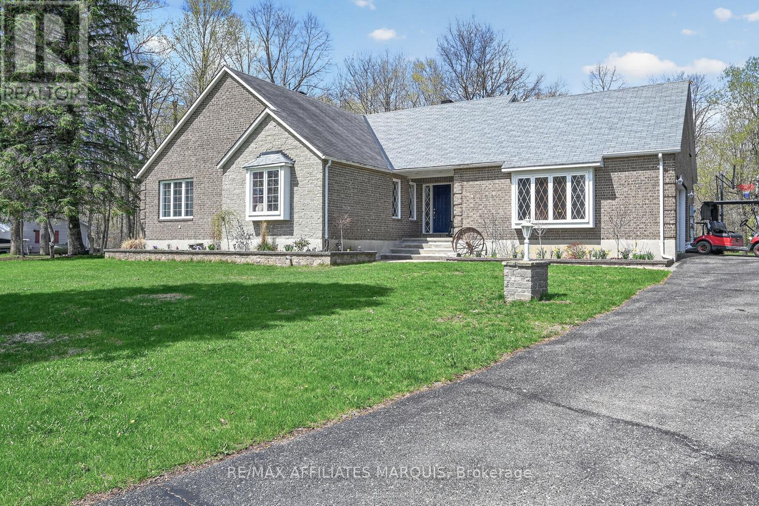 8 Tudor Circle, Rideau Lakes, Ontario  K0G 1L0 - Photo 6 - X13087154