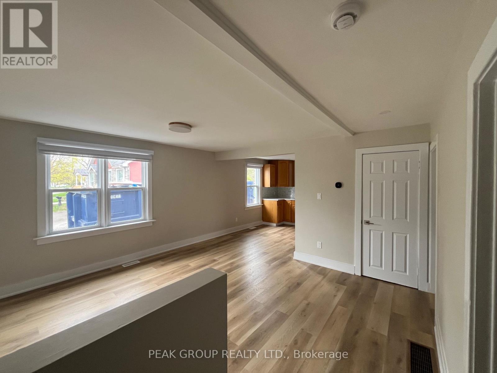 2921 Portage Road, Niagara Falls, Ontario  L2J 2J6 - Photo 6 - X13087192