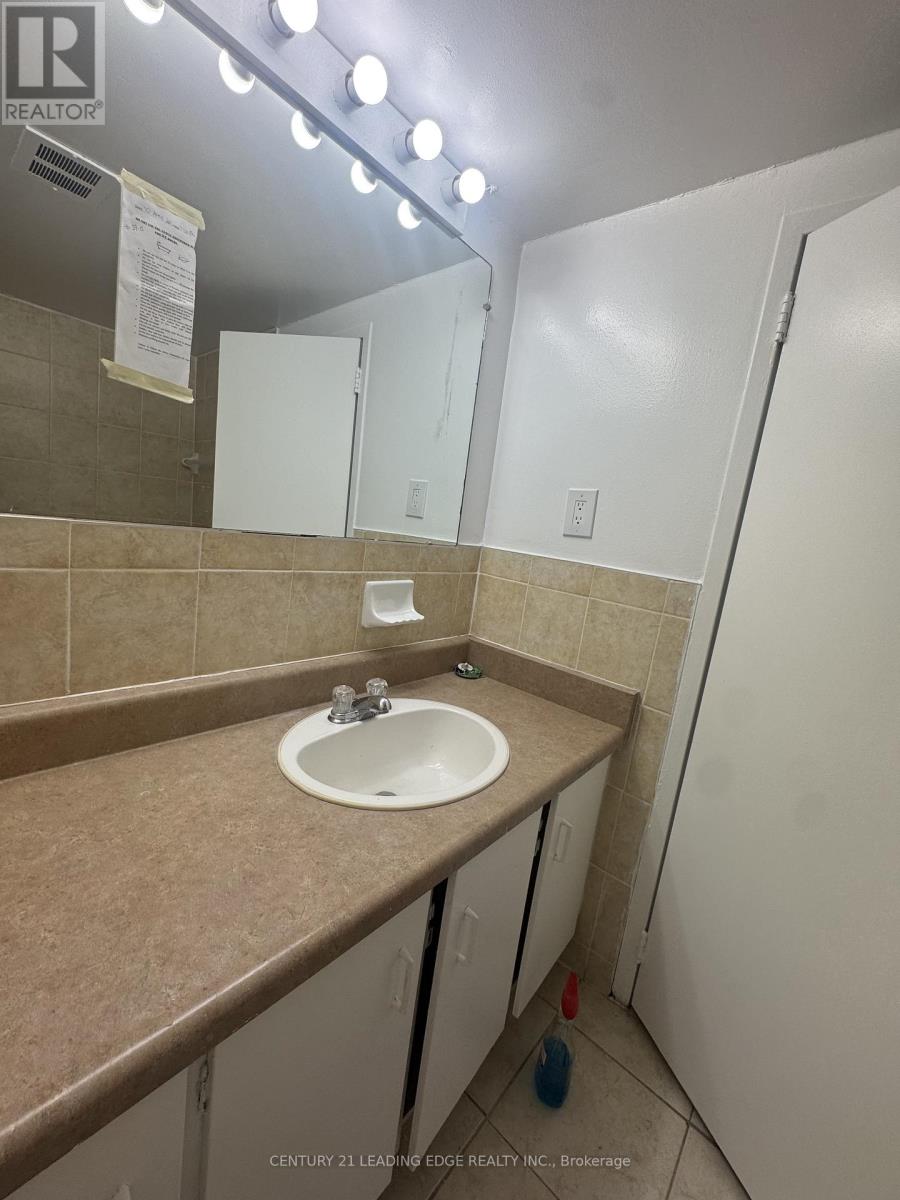 1707 - 20 Prince Arthur Avenue, Toronto, Ontario  M5R 1B1 - Photo 7 - C13087100