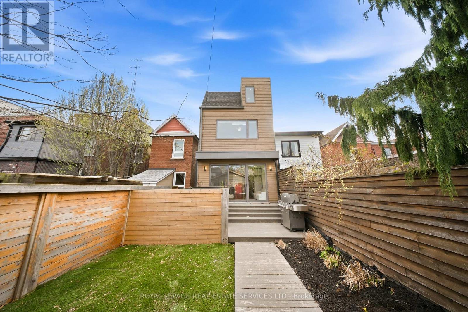 267 Christie Street, Toronto, Ontario  M6G 3B9 - Photo 40 - C13087150