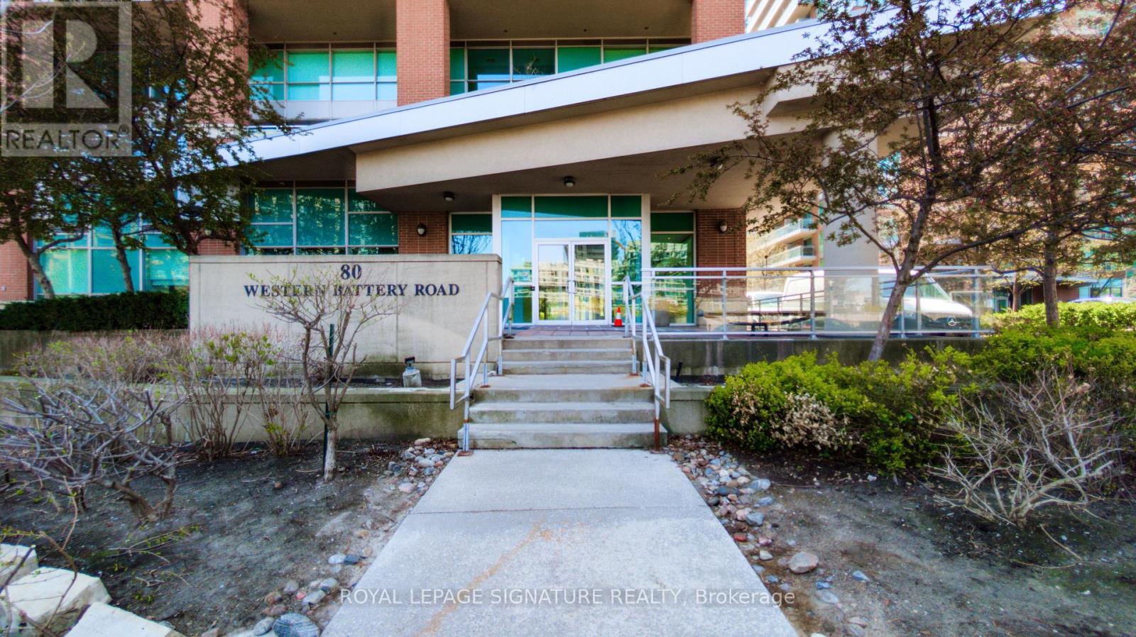 1501 - 80 Western Battery Road, Toronto, Ontario  M6K 3S1 - Photo 11 - C13087196