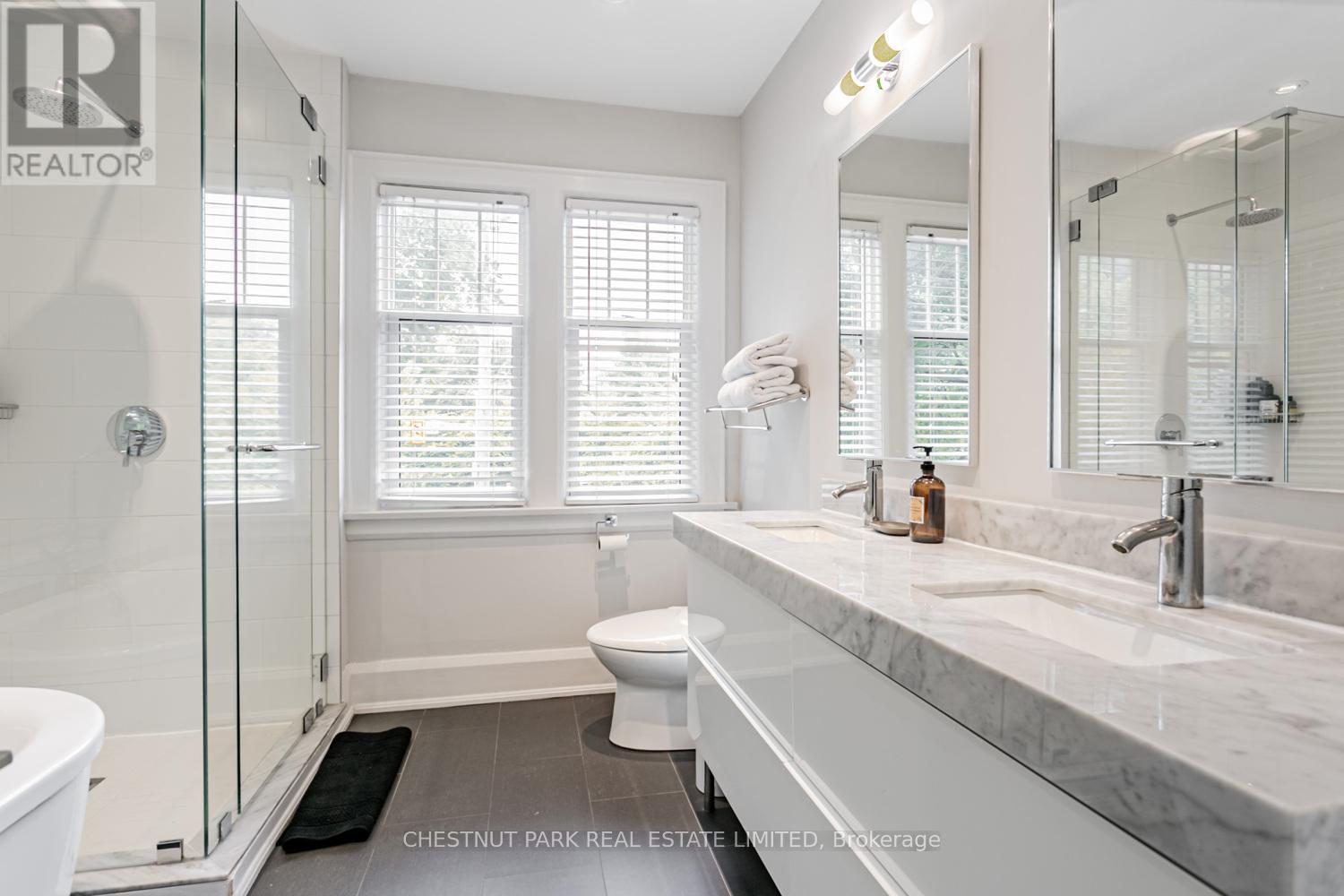 43 Oriole Parkway, Toronto, Ontario  M4V 2E2 - Photo 19 - C13087212
