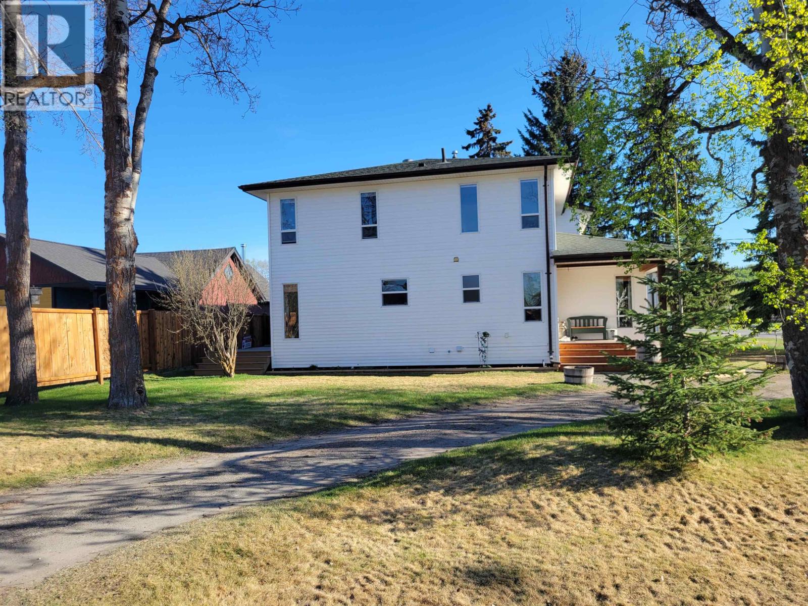 2480 Silversmith Avenue, Vanderhoof, British Columbia  V0J 3A0 - Photo 4 - R3106587