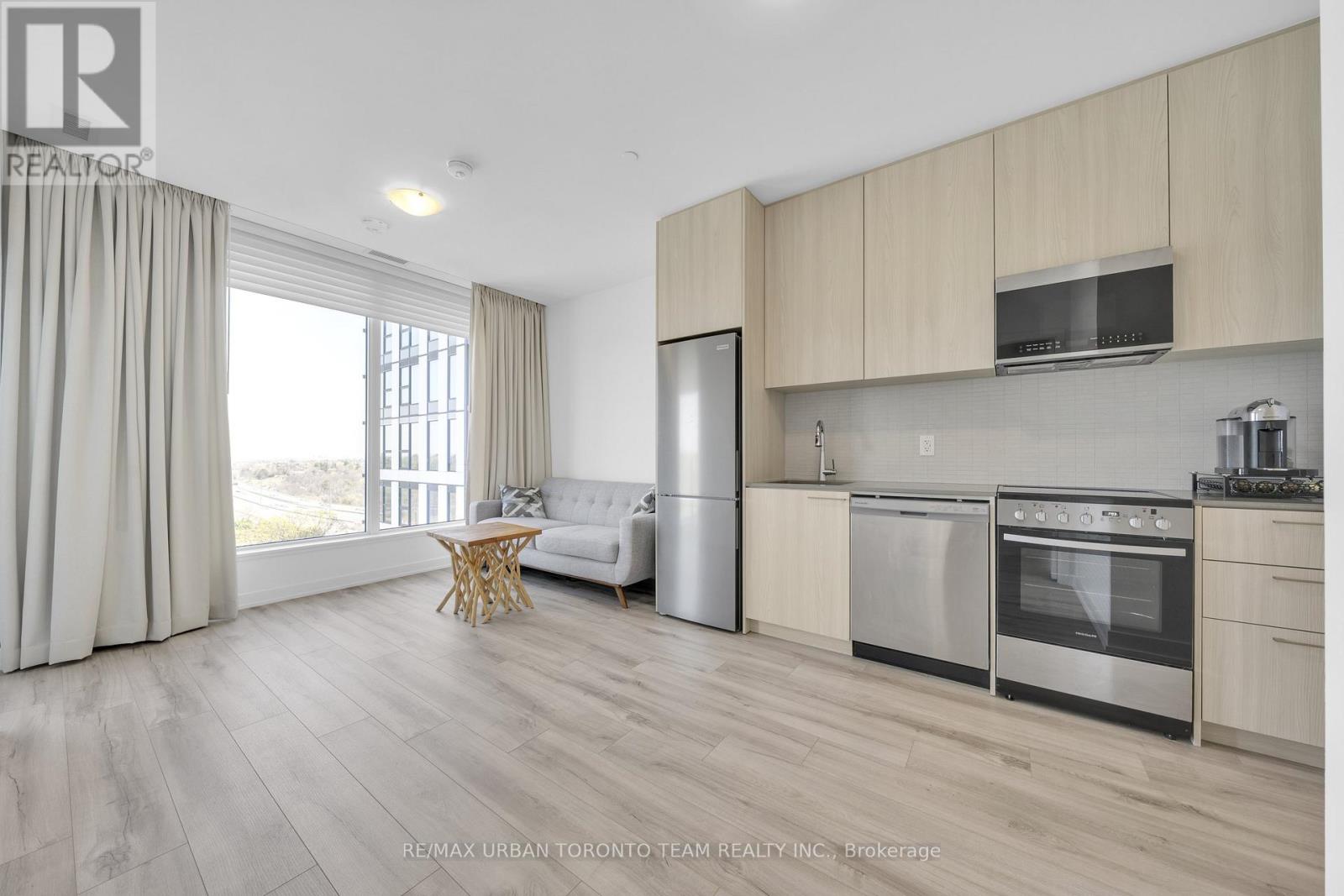 820 - 7439 Kingston Road, Toronto, Ontario  M1B 5S3 - Photo 2 - E13087086